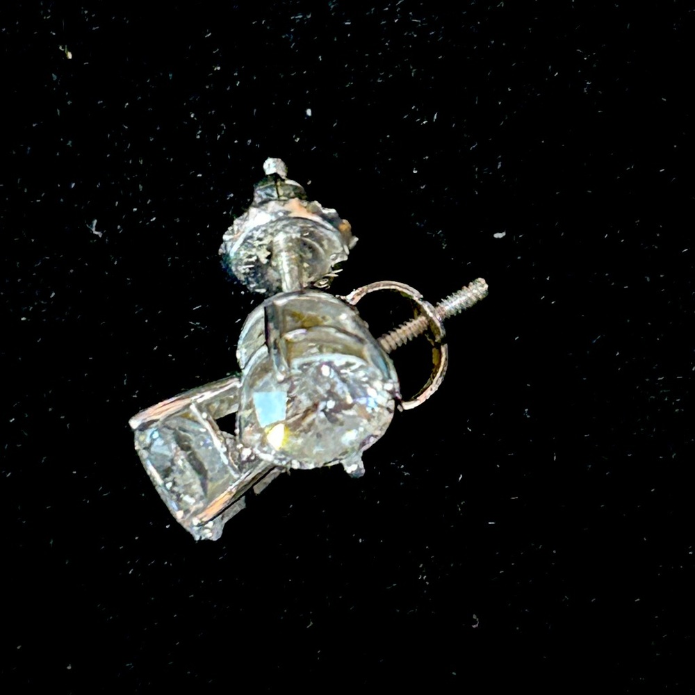 Lab Grown Diamond Stud Earrings